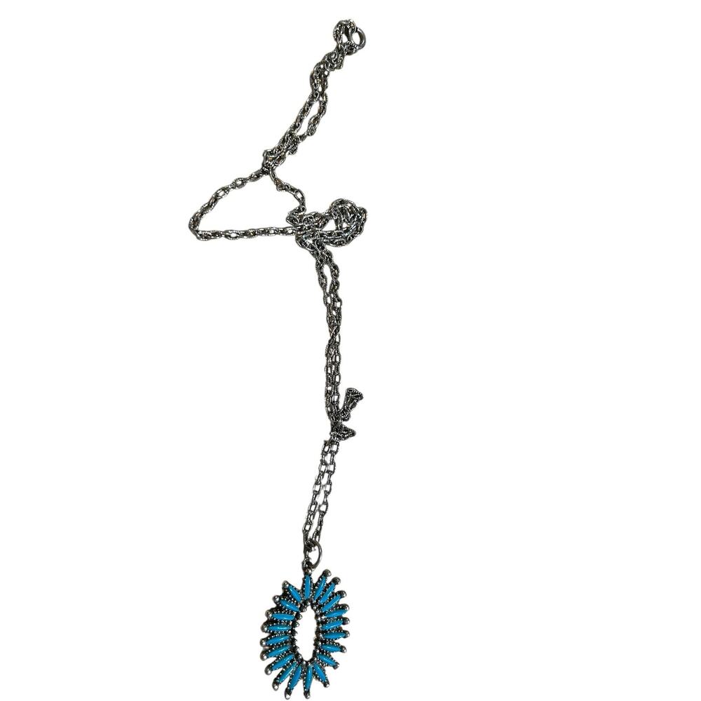 Vintage Southwestern Style Faux Turquoise Sunburst Style Pendant and Chain